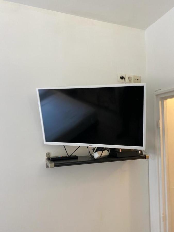 Studio 10 Mins Walk Eiffel Tower, Paris 16 Εξωτερικό φωτογραφία